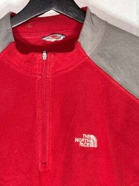 The North Face TKA 100 1/4 Zip Red and Grey Fleece Pullover